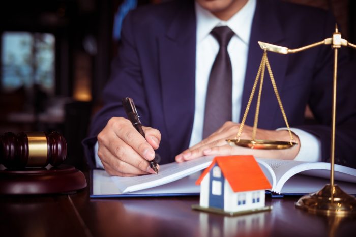 Abogado real estate