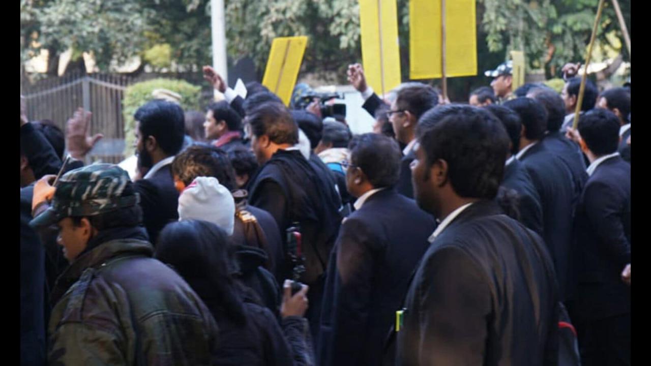 Is there a demand for lawyers in Lucknow